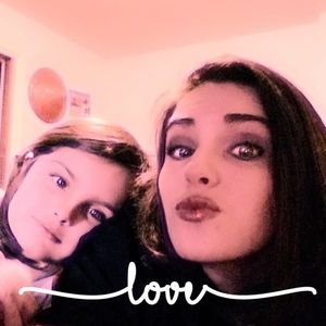 Meet your Posher, Allyson